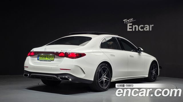 Mercedes-Benz E-Class из Кореи Encar