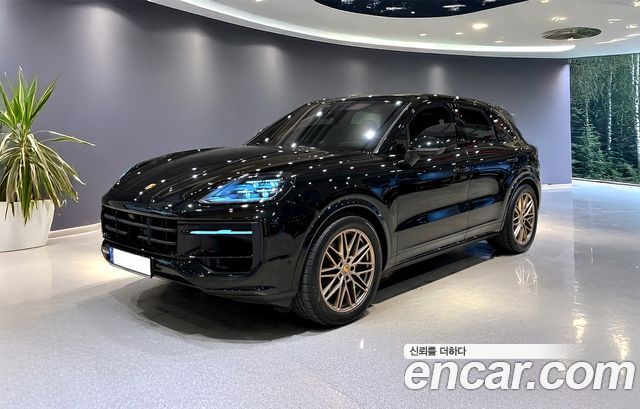 Porsche Cayenne 3.0 — пробег 22 000 км — фото 1 из 5