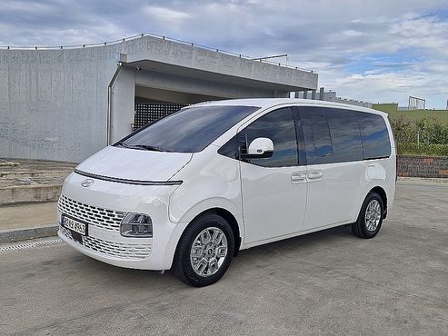 Hyundai Staria Cargo 5-Seater Modern — пробег 49 823 км — фото 3 из 5