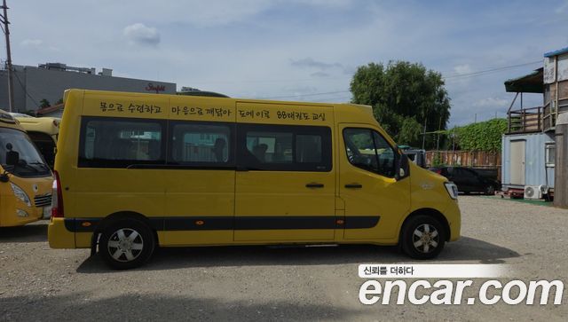 Renault (Samsung) Master School Bus 15-Seater — пробег 75 000 км — фото 2 из 5