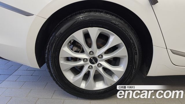 Kia K8 из Кореи Encar