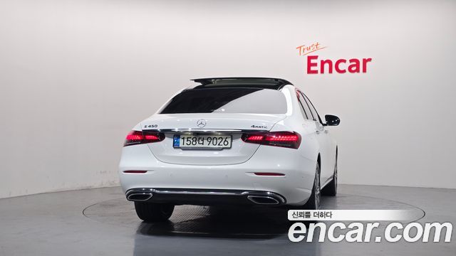 Mercedes-Benz E-Class из Кореи Encar
