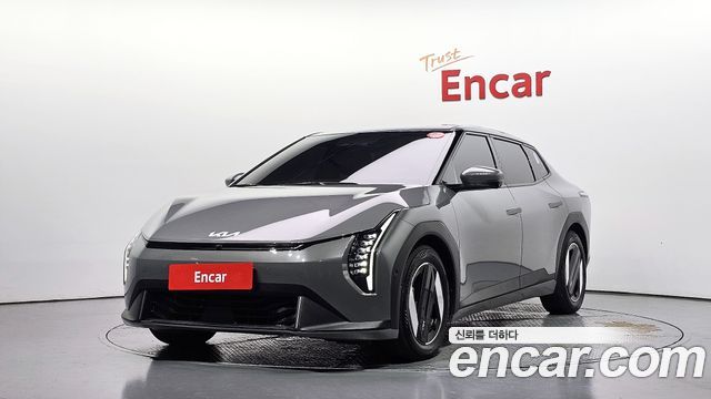 Kia EV4 из Кореи Encar
