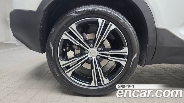 Volvo XC40 из Кореи Encar