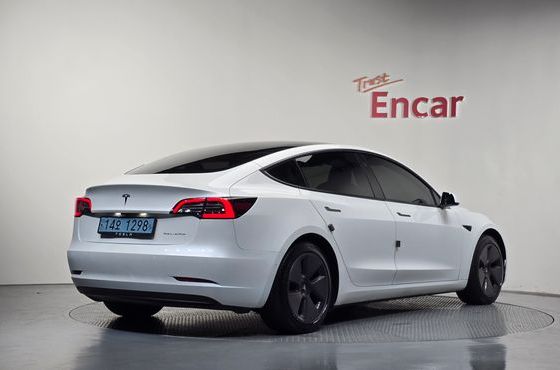 Tesla Model 3 Long Range AWD — пробег 103 860 км — фото 2 из 5