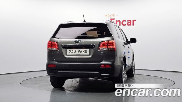Kia Sorento Diesel 2.0 2WD TLX High-Deluxe — пробег 157 450 км — фото 4 из 5