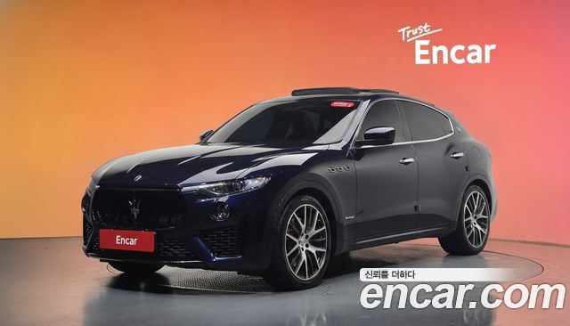 Maserati Levante из Кореи Encar