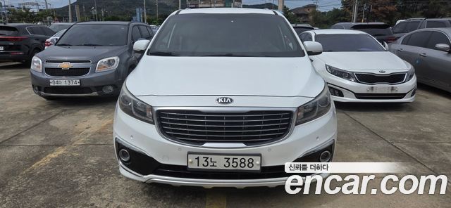 Kia Carnival 7-seater Limousine VIP — пробег 172 000 км — фото 1 из 5