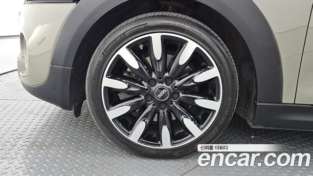 Mini Cooper из Кореи Encar