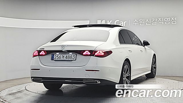 Mercedes-Benz E-Class из Кореи Encar