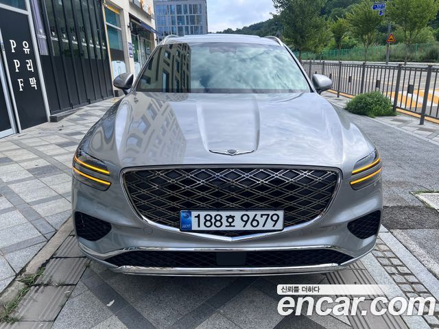 Genesis GV70 2.5T Gasoline 2WD — пробег 9 000 км — фото 1 из 5