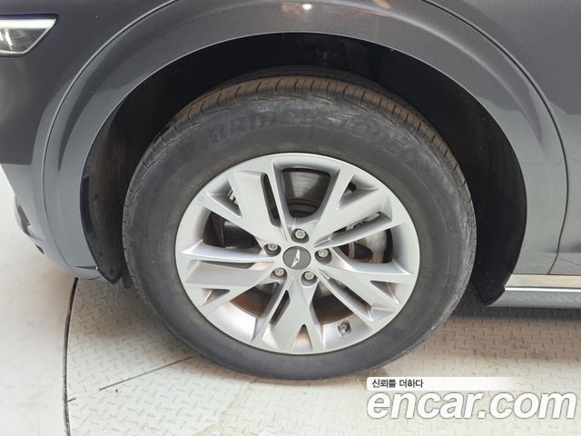 Genesis GV70 из Кореи Encar