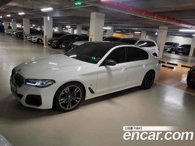 BMW 5-Series 520i M Sport — пробег 59 000 км — фото 2 из 5