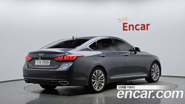 Hyundai Genesis из Кореи Encar