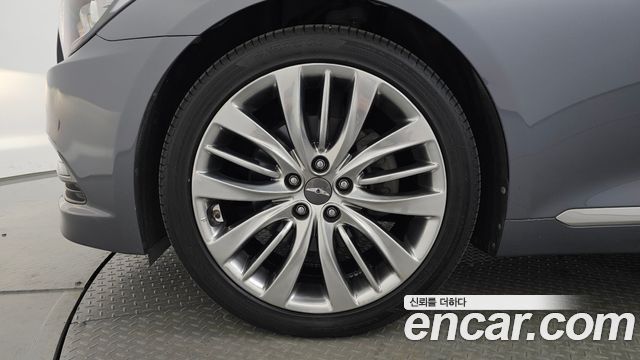 Hyundai Genesis из Кореи Encar