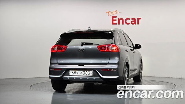 Kia Niro из Кореи Encar