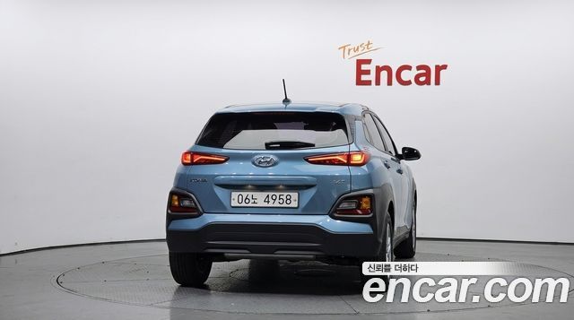 Hyundai Kona из Кореи Encar