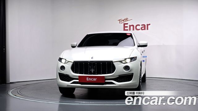 Maserati Levante из Кореи Encar