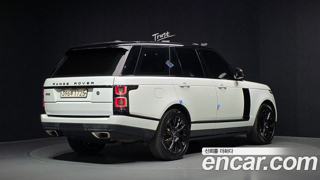 Land Rover Range Rover 5.0 SC Vogue SE — пробег 258 558 км — фото 2 из 5
