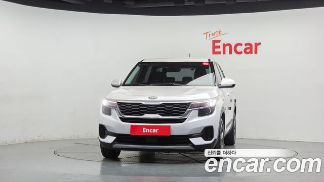 Kia Seltos из Кореи Encar