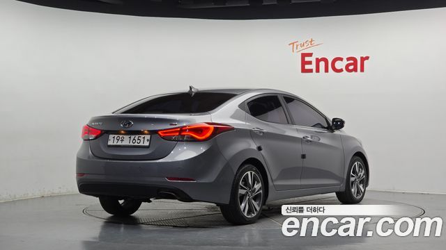 Hyundai AVANTE 1.6 GDi Premium Standard — пробег 80 377 км — фото 2 из 5