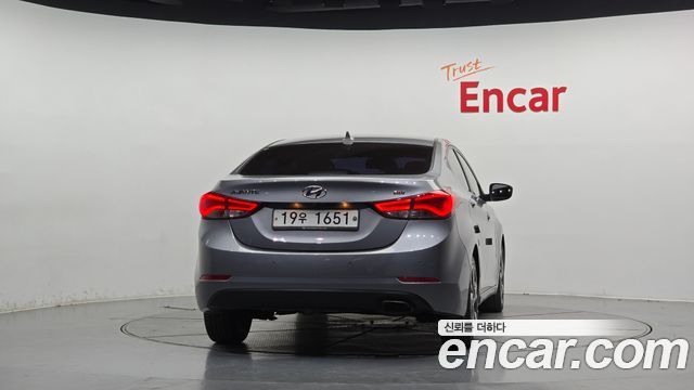 Hyundai AVANTE 1.6 GDi Premium Standard — пробег 80 377 км — фото 4 из 5