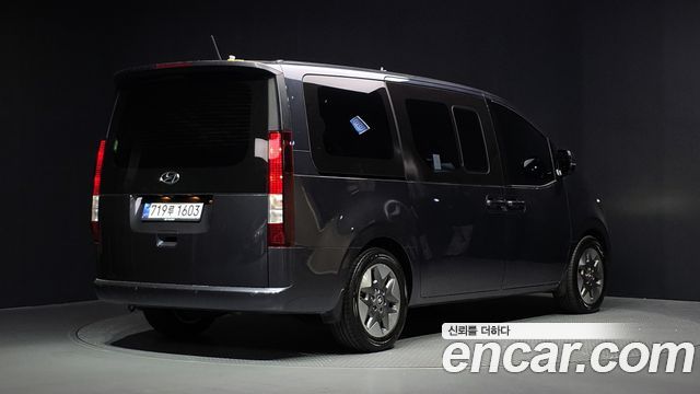 Hyundai Staria из Кореи Encar