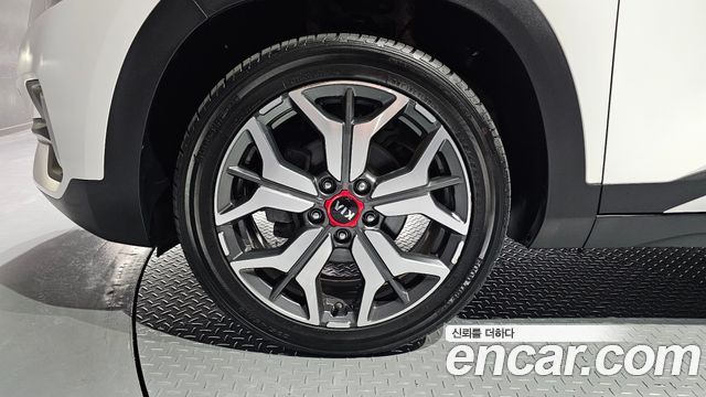 Kia Seltos из Кореи Encar