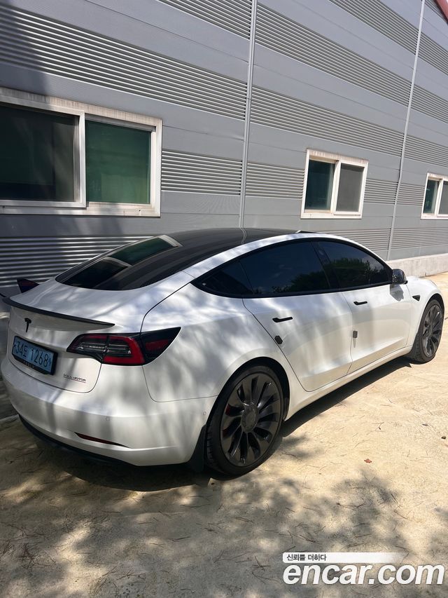Tesla Model 3 Performance AWD — пробег 119 000 км — фото 2 из 5