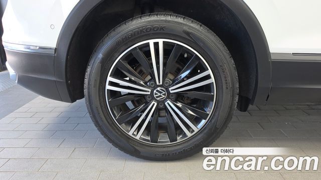 Volkswagen Tiguan 2.0 TDI 4-Motion Premium — пробег 109 180 км — фото 5 из 5