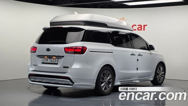 Kia Carnival Gasoline 7-seater Hi-Limousine President — пробег 131 394 км — фото 2 из 5