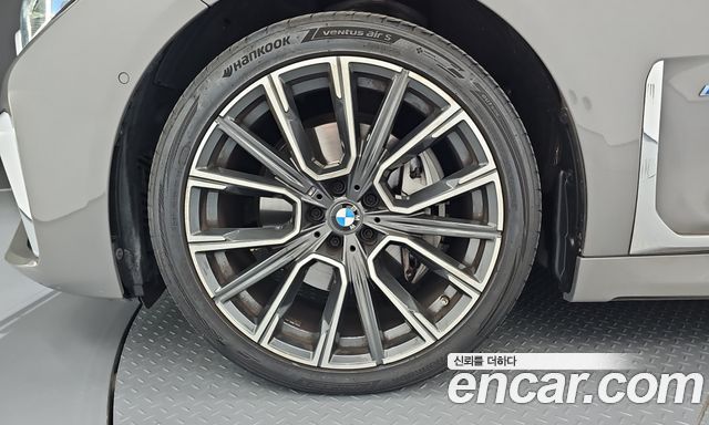 BMW 7-Series из Кореи Encar