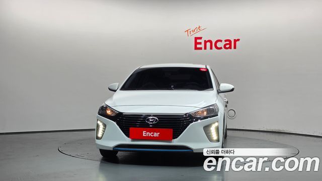Hyundai Ioniq I Plus — пробег 88 085 км — фото 3 из 5