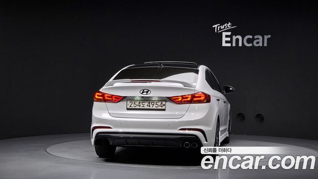 Hyundai AVANTE из Кореи Encar