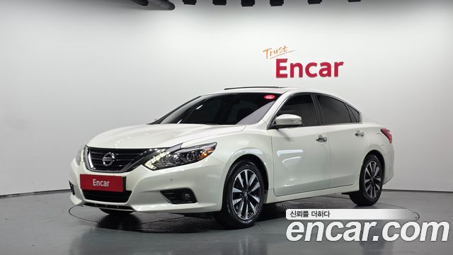 Nissan Altima 2.5 L33 — пробег 34 298 км — фото 1 из 5
