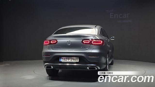 Mercedes-Benz GLC-Class GLC300e 4MATIC Coupe — пробег 67 050 км — фото 4 из 5