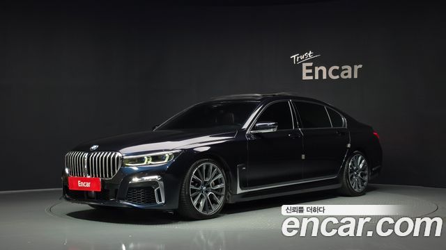 BMW 7-Series 740Li xDrive M Sport Package — пробег 153 815 км — фото 1 из 5