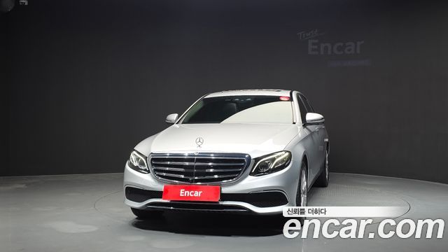 Mercedes-Benz E-Class из Кореи Encar