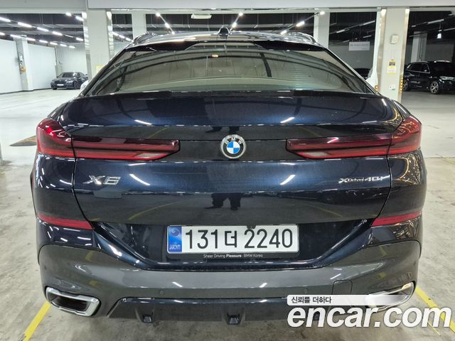 BMW X6 xDrive40i M Sport — пробег 11 162 км — фото 2 из 5