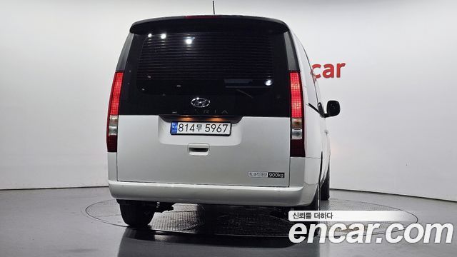Hyundai Staria из Кореи Encar