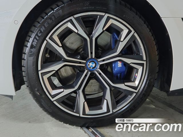 BMW i4 из Кореи Encar