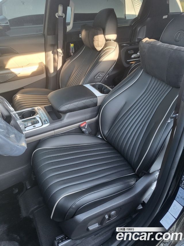 Kia Carnival Gasoline 4-Seater Hi Limousine (Special) — пробег 21 км — фото 5 из 5