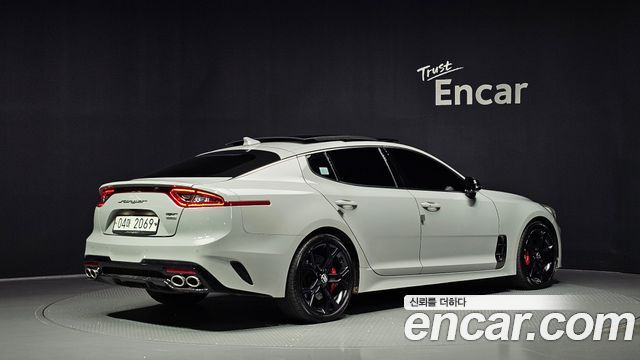 Kia Stinger 3.3 Turbo AWD GT — пробег 184 228 км — фото 2 из 5