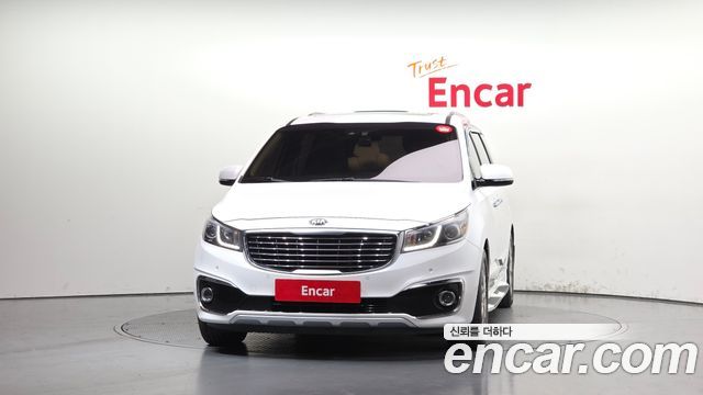 Kia Carnival 9-seater Prestige — пробег 252 129 км — фото 3 из 5