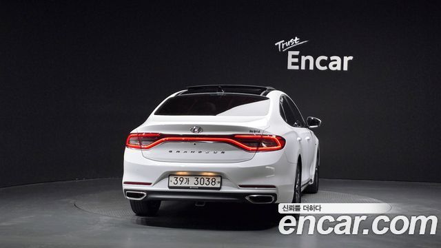 Hyundai Grandeur Exclusive — пробег 113 415 км — фото 4 из 5