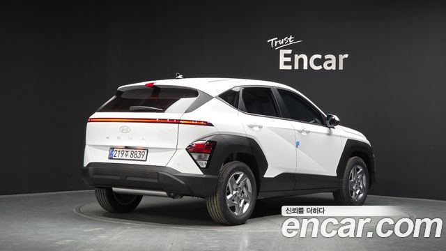 Hyundai Kona Gasoline 2.0 2WD Modern — пробег 365 км — фото 2 из 5
