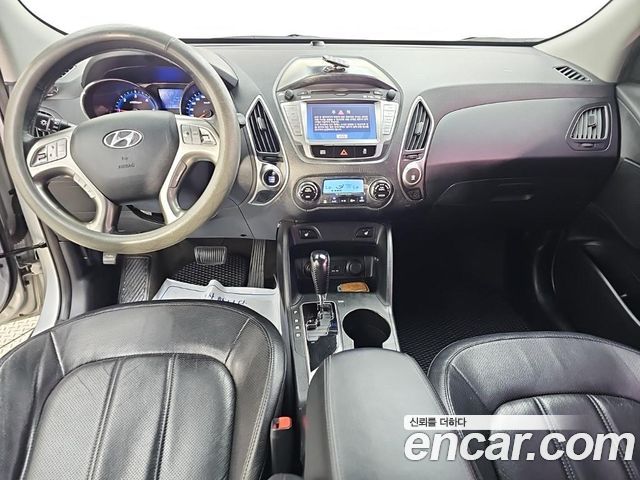 Hyundai Tucson Diesel 2WD LX20 Luxury — пробег 173 799 км — фото 5 из 5