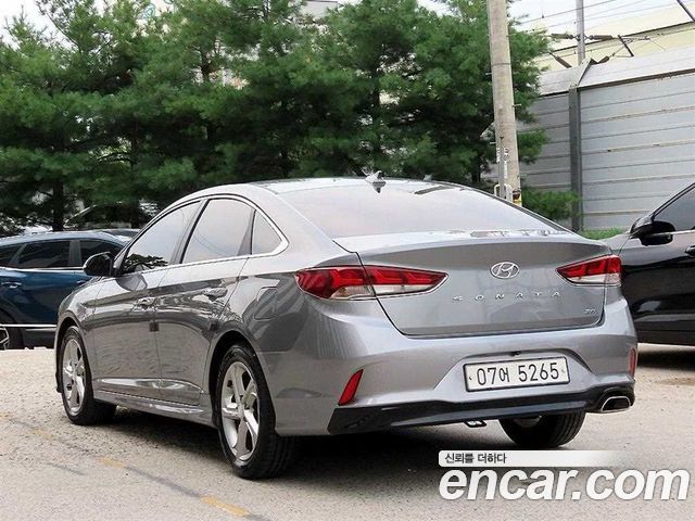 Hyundai Sonata 2.0 Smart Spicial — пробег 187 781 км — фото 3 из 5