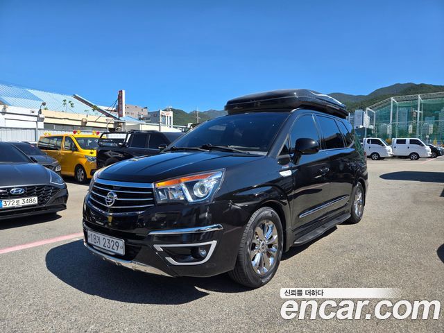 Ssangyong KORANDO 4WD Outdoor Edition 9-seater — пробег 107 486 км — фото 1 из 5
