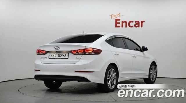 Hyundai AVANTE из Кореи Encar